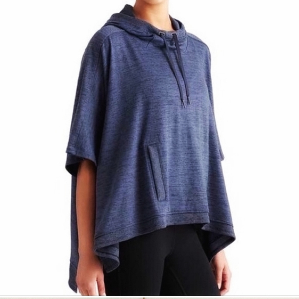 Athleta Blissful poncho